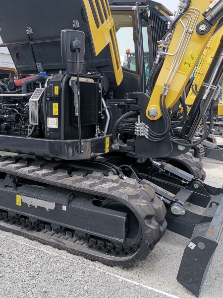 挖掘機履帶應(yīng)用