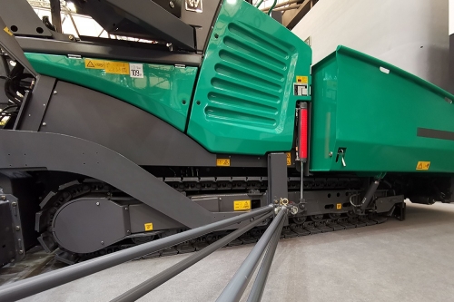 攤鋪機履塊應(yīng)用